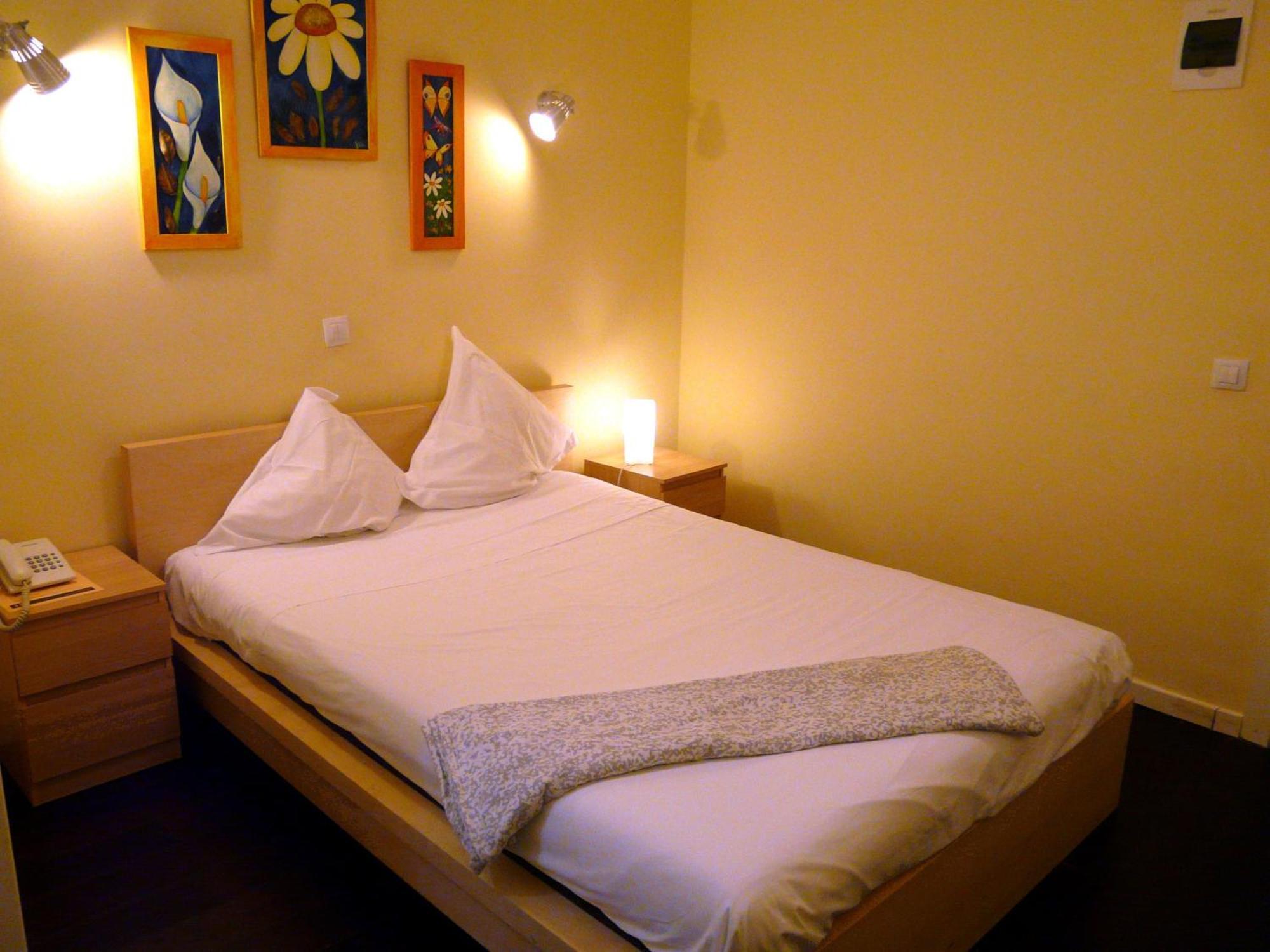 מדריד Hostal Goyal Pizarro מראה חיצוני תמונה