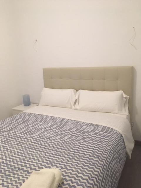 מדריד Hostal Goyal Pizarro מראה חיצוני תמונה