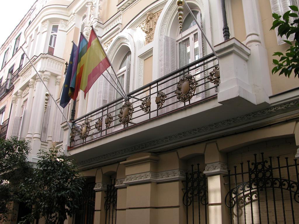 מדריד Hostal Goyal Pizarro מראה חיצוני תמונה