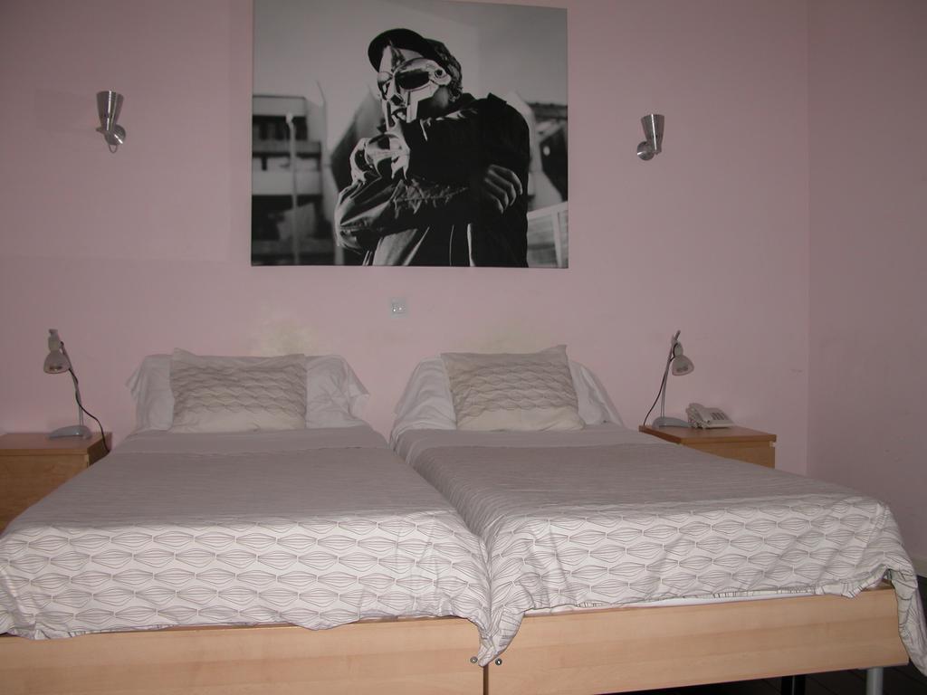 מדריד Hostal Goyal Pizarro מראה חיצוני תמונה